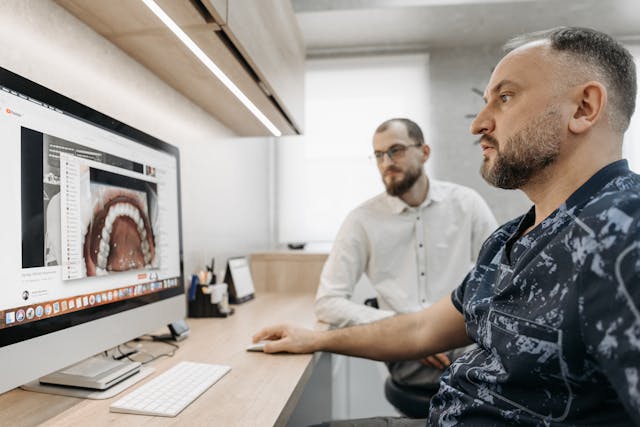 כיצד טכנולוגיות CAD/CAM משפרות תהליך השיקום